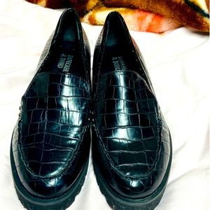 Bleecker & Bond Wendall Platform Loafer